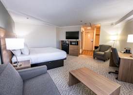 Quality Inn & Suites 5