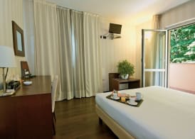 Hotel 2C 5