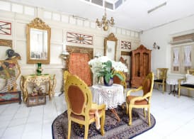 Reddoorz Syariah near Wijilan Yogyakarta 3