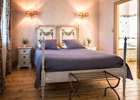 Demeure Saint Louis Historic manor, air-conditioned, free private parking, City 700m, WIFI, view 3