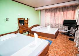 Gracias Inn Boracay 5