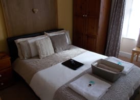 The White Lion Hotel 5