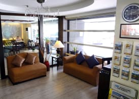 Fersal Hotel Neptune Makati 4