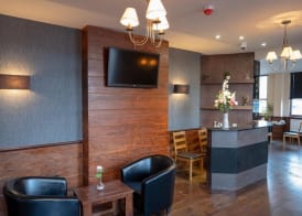 Eagle Hotel Luton Airport 3
