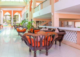 Sun N Sand Beach Resort 4