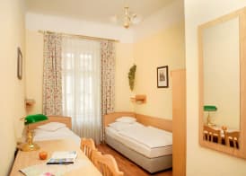 Hotel Graf Stadion 5