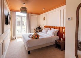 Hotel Ambassador, completely renovated 5