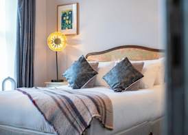 Emmet Hotel 2