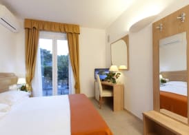 Hotel Villa Smeraldo 4