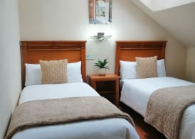 Hotel Pugide 4