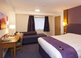 Premier Inn Walsall Town Centre 4