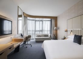 Pearl Rotana Capital Centre 5