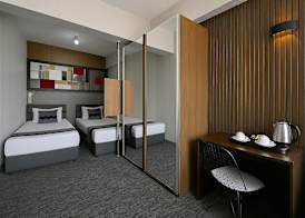 Black Art Otel 5