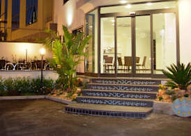 Hotel Blanc 2