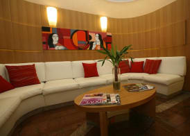 Le Petit Hotel 3