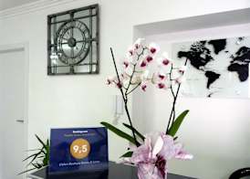 Clelia's Boutique Rooms & Suites 3