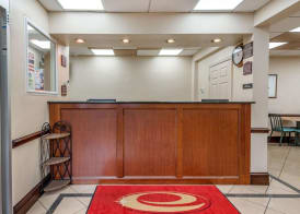 Econo Lodge Louisville Downtown 4