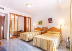 Hotel Abades Loja 3