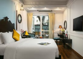 San Boutique Hotel & Travel 5