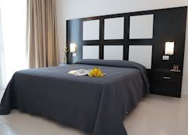 Hotel Admeto 5