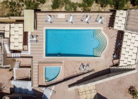 Sunrise Suites 2