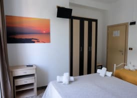 Beach Hotel Clerice 4