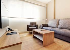 Sercotel Logroño Suites 5