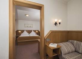 Kurhotel Unter den Linden 4