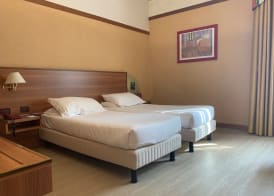 SHG Hotel Bologna 3