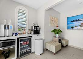 Ocean Park Inn 4