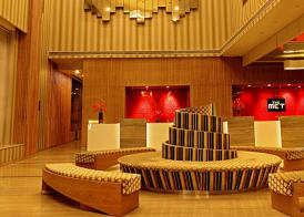 The Metropolitan Hotel & Spa New Delhi 2