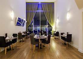 Stanwell Hotel By Mercure 3