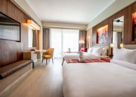 Mandarin Bay Resort and Spa 2