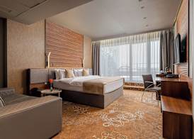 RIN Airport Hotel 5