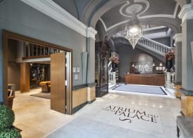 Acta Atrium Palace 3