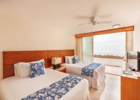 Grand Miramar All Luxury Suites & Residences 4