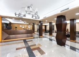 Hotel El Duque 4