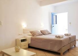 Paros Paradise Apartments 3