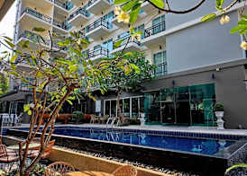LHC HOTEL AND RESORT 5