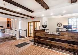 The Aurora Inn Hotel and Event Center 3