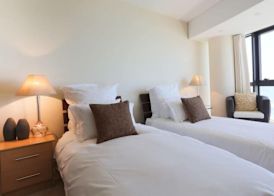 Loddeys Ocean View Apartments 2