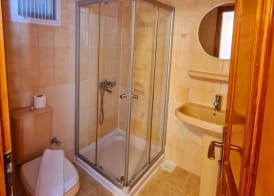 Nagi Beach Hotel 4