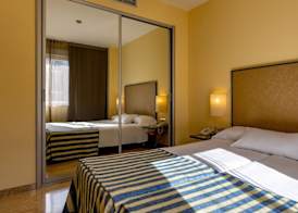 Apartamentos Vértice Sevilla Aljarafe 3