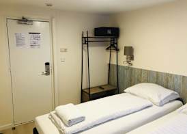 Hotel Damrak Inn 4