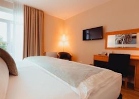 Conventgarten Hotel & Restaurant - direkt am Nord-Ostsee-Kanal 3