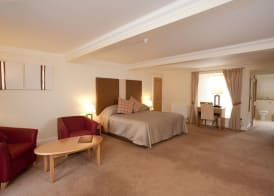 Moness Resort 5