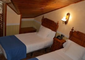 Hostal La Font 2