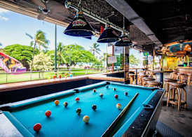 Castle Waikiki Grand 3