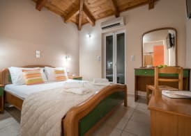 Denise Beach Hotel 4
