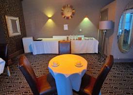 OYO Ivy Hotel 3
